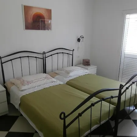 Apartmán With A Swimming Pool Sevid, Trogir - 15664 *