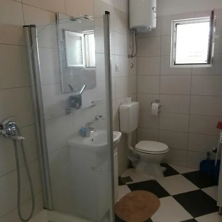 With A Swimming Pool Sevid, Trogir - 15664 Apartmán Sevid