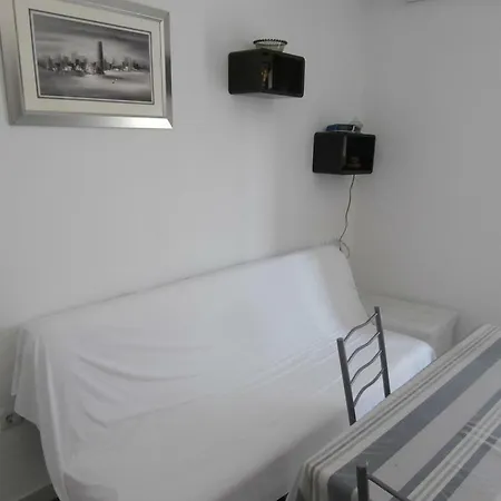 With A Swimming Pool Sevid, Trogir - 15664 Apartmán *